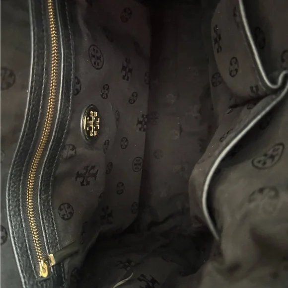 Tory Burch Hobo Tassel bag and matching wallet in black. Like new! - Picture 5 of 16